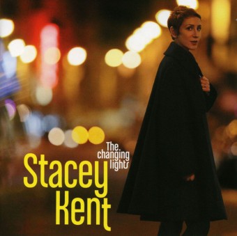 Stacey Kent 2013 - The Changing Lights - Na escolha de 10 álbuns musicais, 10 filmes ou desenhos, o Pen-Drive será grátis...Aproveite!