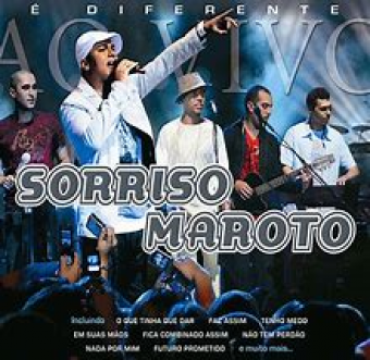 Sorriso Maroto 2015 - E Diferente Ao Vivo - Na escolha de 10 álbuns musicais, 10 filmes ou desenhos, o Pen-Drive será grátis...Aproveite!