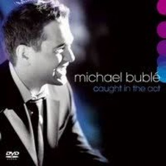 Michael Bublé 2005 - Caught In The Act - Na escolha de 10 álbuns musicais, 10 filmes ou desenhos, o Pen-Drive será grátis...Aproveite!