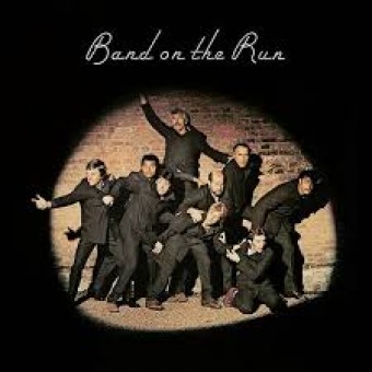 Paul McCartney 1973 - Band On The Run - Na escolha de 10 álbuns musicais, 10 filmes ou desenhos, o Pen-Drive será grátis...Aproveite!