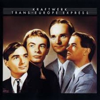Kraftwerk 1977 - Trans Europe Express - Na escolha de 10 álbuns musicais, 10 filmes ou desenhos, o Pen-Drive será grátis...Aproveite!