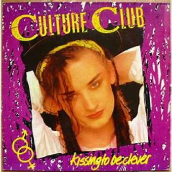 Culture Club 1986 - Kissing To Be Clever - Na escolha de 10 álbuns musicais, 10 filmes ou desenhos, o Pen-Drive será grátis...Aproveite!