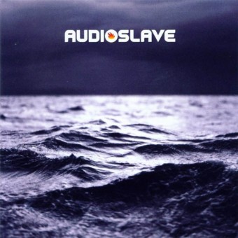 Audioslave 2004 - Out Of Exile - Na escolha de 10 álbuns musicais, 10 filmes ou desenhos, o Pen-Drive será grátis...Aproveite!