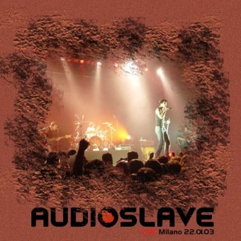 Audioslave 2003 - Live in Milan - Na escolha de 10 álbuns musicais, 10 filmes ou desenhos, o Pen-Drive será grátis...Aproveite!