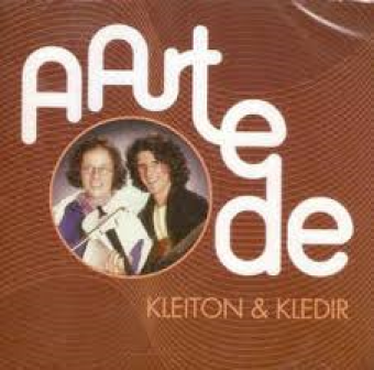 Kleiton & Kledir 2008 - A Arte De Kleiton & Kledir - Na escolha de 10 álbuns musicais, 10 filmes ou desenhos, o Pen-Drive será grátis...Aproveite!