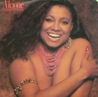 Alcione 1986 - Fruto e Raiz - Na escolha de 10 álbuns musicais, 10 filmes ou desenhos, o Pen-Drive será grátis...Aproveite!