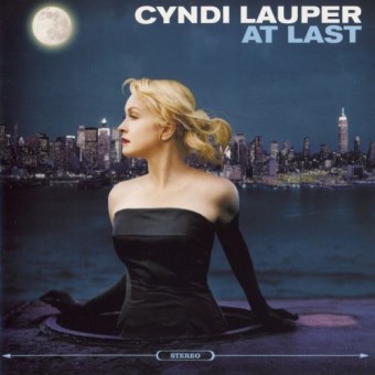 Cyndi Lauper 2003 - At Last - Na escolha de 10 álbuns musicais, 10 filmes ou desenhos, o Pen-Drive será grátis...Aproveite!
