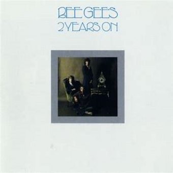 Bee Gees 1970 - 2 Years On - Na escolha de 10 álbuns musicais, 10 filmes ou desenhos, o Pen-Drive será grátis...Aproveite!