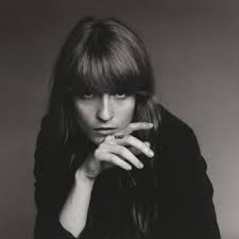 Florence + The Machine 2015 - How Big How Blue How Beautiful - Na escolha de 10 álbuns musicais, 10 filmes ou desenhos, o Pen-Drive será grátis...Aproveite!