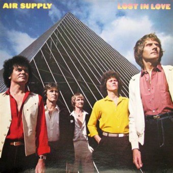 Air Supply 1980 - Lost In Love [Remastered 2009] - Na Escolha de 10 álbuns musicais, 10 filmes ou desenhos, o Pen-Drive será grátis...Aproveite!