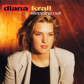 Diana Krall 1993 - Stepping Out - Na escolha de 10 álbuns musicais, 10 filmes ou desenhos, o Pen-Drive será grátis...Aproveite!