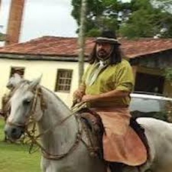 Porca Veia 1998 - Gaiteiro Feliz - Na Escolha de 10 álbuns musicais, 10 filmes ou desenhos, o Pen-Drive será grátis...Aproveite!