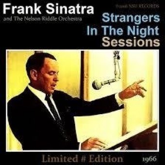Frank Sinatra 1966 - Strangers In The Night - Na escolha de 10 álbuns musicais, 10 filmes ou desenhos, o Pen-Drive será grátis...Aproveite!