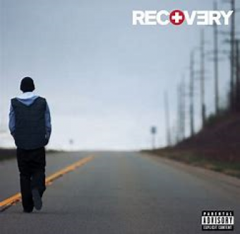 Eminem 2010 - Recovery - Na escolha de 10 álbuns musicais, 10 filmes ou desenhos, o Pen-Drive será grátis...Aproveite!