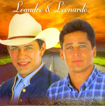 Leandro & Leonardo 1998 - Vol. 12 - Na escolha de 10 álbuns musicais, 10 filmes ou desenhos, o Pen-Drive será grátis...Aproveite!