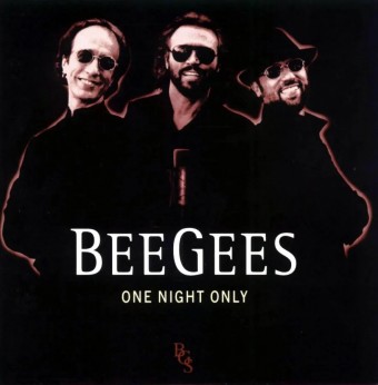 Bee Gees 1998 - One Night Only - Na escolha de 10 álbuns musicais, 10 filmes ou desenhos, o Pen-Drive será grátis...Aproveite!