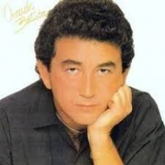 Amado Batista 1985 - Amado Batista 85 - Na compra de 10 álbuns musicais, 10 filmes ou desenhos, o Pen-Drive será grátis...Aproveite!