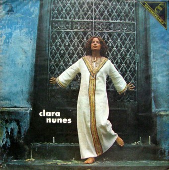 Clara Nunes 1972 - Clara Clarice Clara & Clara Nunes - Na escolha de 10 álbuns musicais, 10 filmes ou desenhos, o Pen-Drive será grátis...Aproveite!
