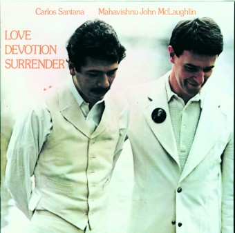 Santana 1973 - Love devotion surrender - Na escolha de 10 álbuns musicais, 10 filmes ou desenhos, o Pen-Drive será grátis...Aproveite!
