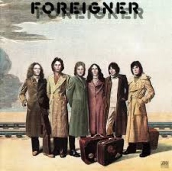Foreigner 1977 - Foreigner - Na escolha de 10 álbuns musicais, 10 filmes ou desenhos, o Pen-Drive será grátis...Aproveite!