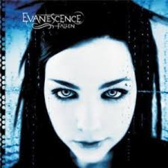 Evanescence 2003 - Fallen - Na escolha de 10 álbuns musicais, 10 filmes ou desenhos, o Pen-Drive será grátis...Aproveite!
