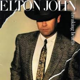 Elton John 1984 - Breaking Hearts - Na escolha de 10 álbuns musicais, 10 filmes ou desenhos, o Pen-Drive será grátis...Aproveite!