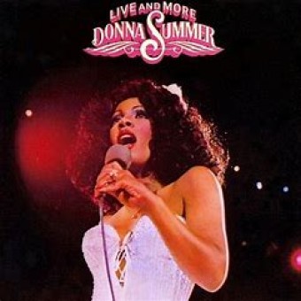 Donna Summer 1978 - Live And More - Na escolha de 10 álbuns musicais, 10 filmes ou desenhos, o Pen-Drive será grátis...Aproveite!