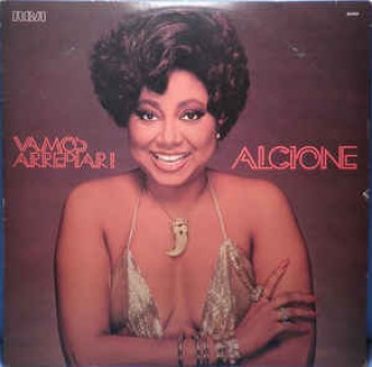 Alcione 1982 - Vamos Arrepiar - Na escolha de 10 álbuns musicais, 10 filmes ou desenhos, o Pen-Drive será grátis...Aproveite!