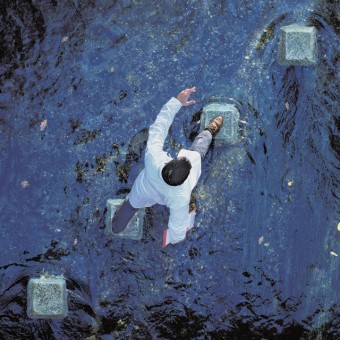 The Alan Parsons Project 2004 - A Valid Path- Na escolha de 10 álbuns musicais, 10 filmes ou desenhos, o Pen-Drive será grátis...Aproveite!