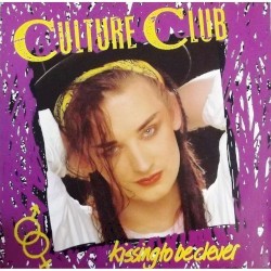 Culture Club 1982 - Kissing To Be Clever (Deluxe) - Na escolha de 10 álbuns musicais, 10 filmes ou desenhos, o Pen-Drive será grátis...Aproveite!