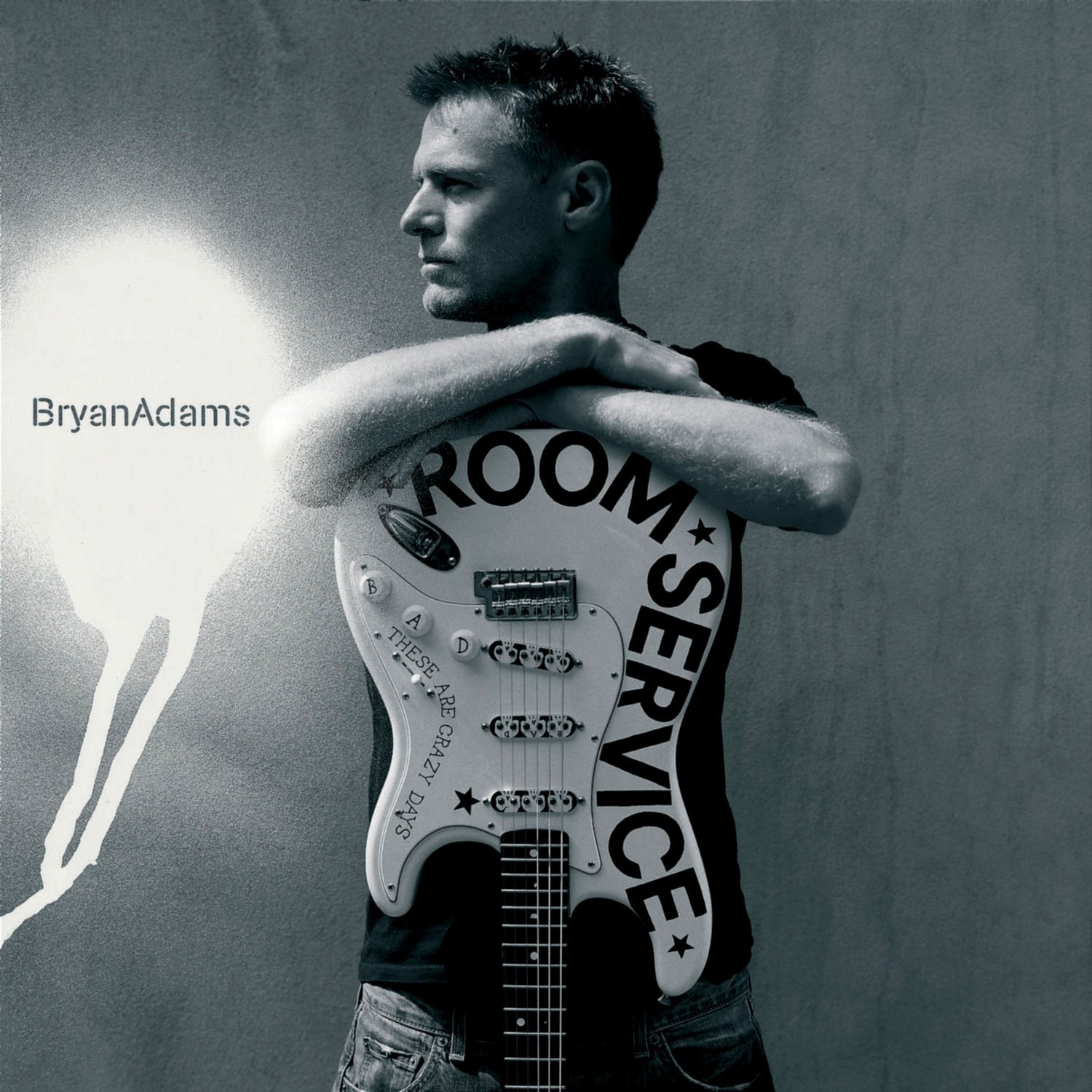Bryan Adams 2004 - Room Service (Japan Edition) - Na escolha de 10 álbuns musicais, 10 filmes ou desenhos, o Pen-Drive será grátis...Aproveite!
