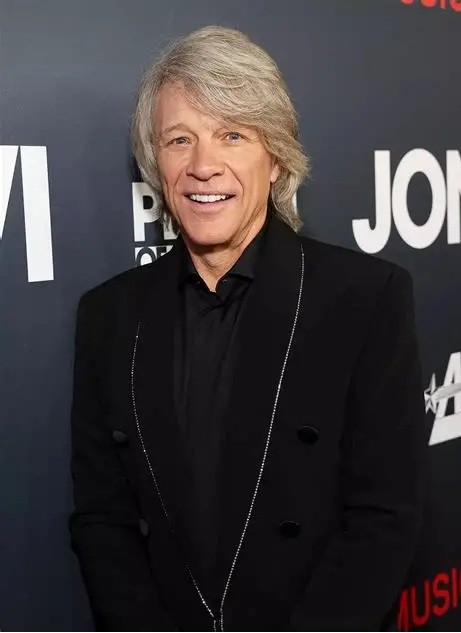 Jon Bon Jovi (Stephen Colbert 05-06-2024 Entrevista) - *Na Escolha de 15 filmes ou desenhos, o Pen-Drive será grátis...Aproveite!
