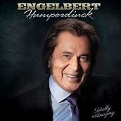 Engelbert Humperdinck 2005 - Totally Amazing (Live 2005) - Na escolha de 15 álbuns musicais, 15 filmes ou desenhos, o Pen-Drive será grátis...Aproveite!