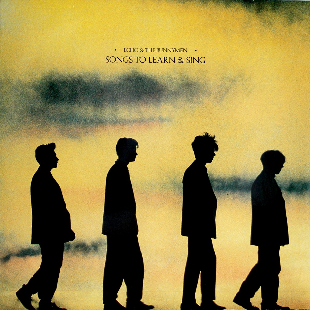 Echo & The Bunnymen 1985 - Songs to learn and sing - Na escolha de 10 álbuns musicais, 10 filmes ou desenhos, o Pen-Drive será grátis...Aproveite!